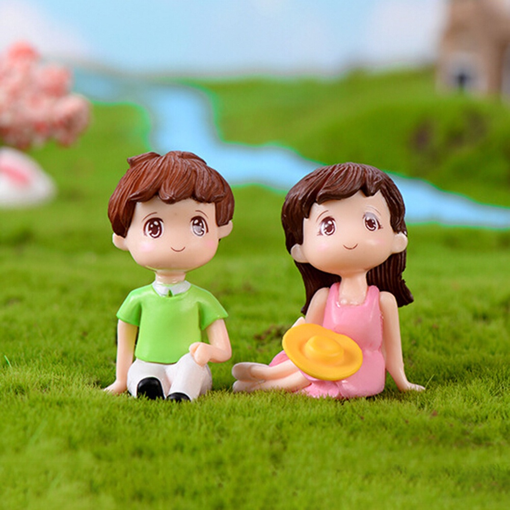 【SPP】2Pcs Mini Girl Boy Sit Down Look Up Model Figurine Landscape Ornament DIY Decor