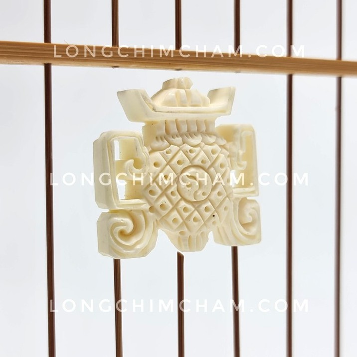 Tay rút cửa chạm Lư Đỉnh
