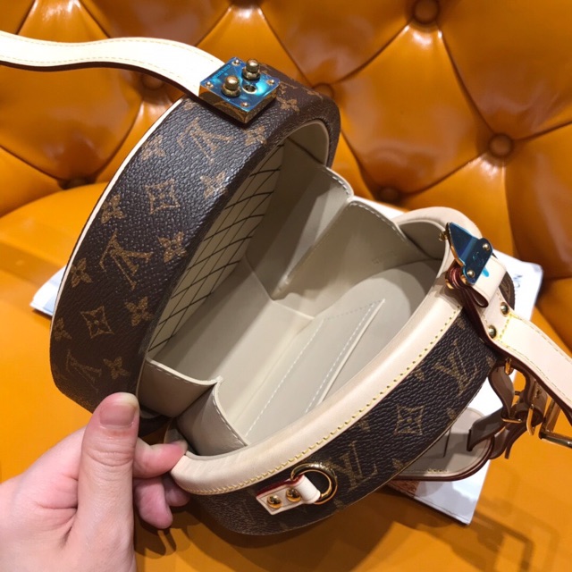 LV tròn sang chảnh super VIP