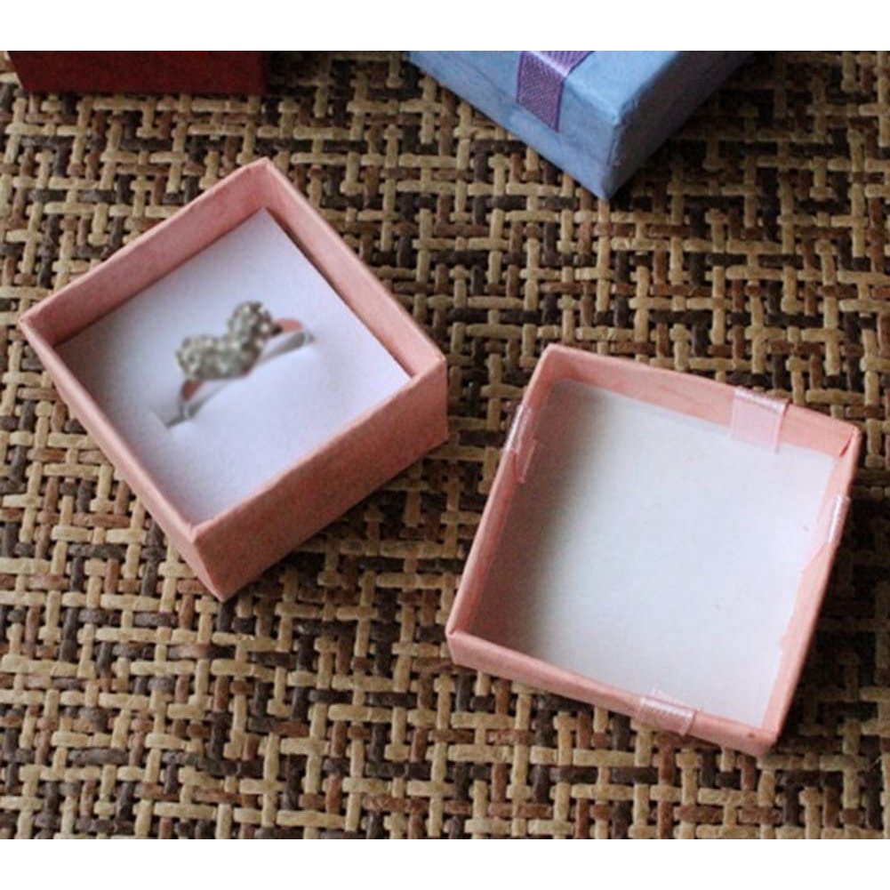 Set 5 Hộp Đựng Trang Sức Hình Vuông 4*4cm Có Đính Nơ