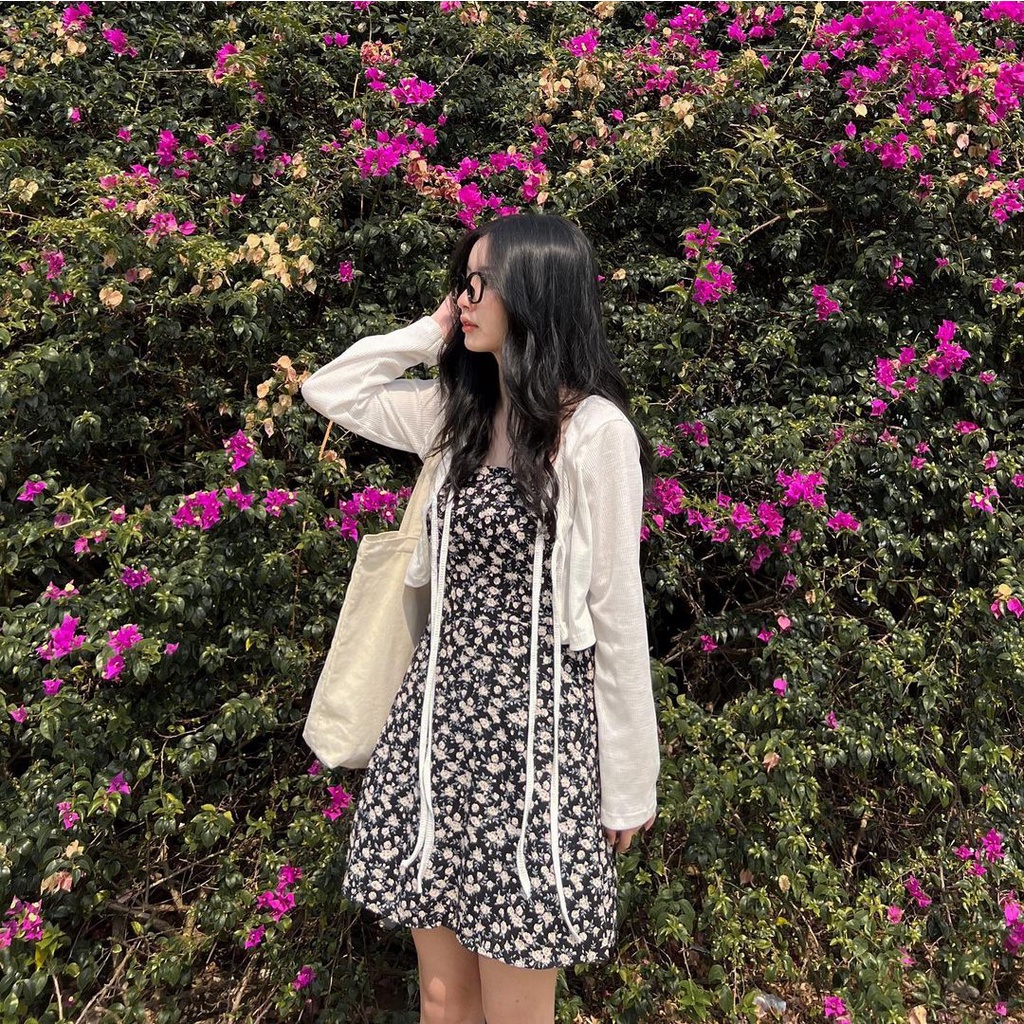 Set Váy 2 Dây Hoa Đen Chun Sau Kèm Áo Khoác Ngoài Buộc Dây