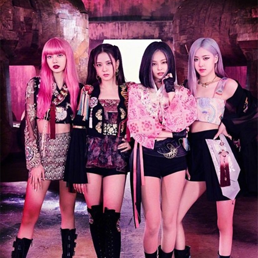 Set áo váy ROSE BLACKPINK TRONG HOW YOU LIKE THAT MV