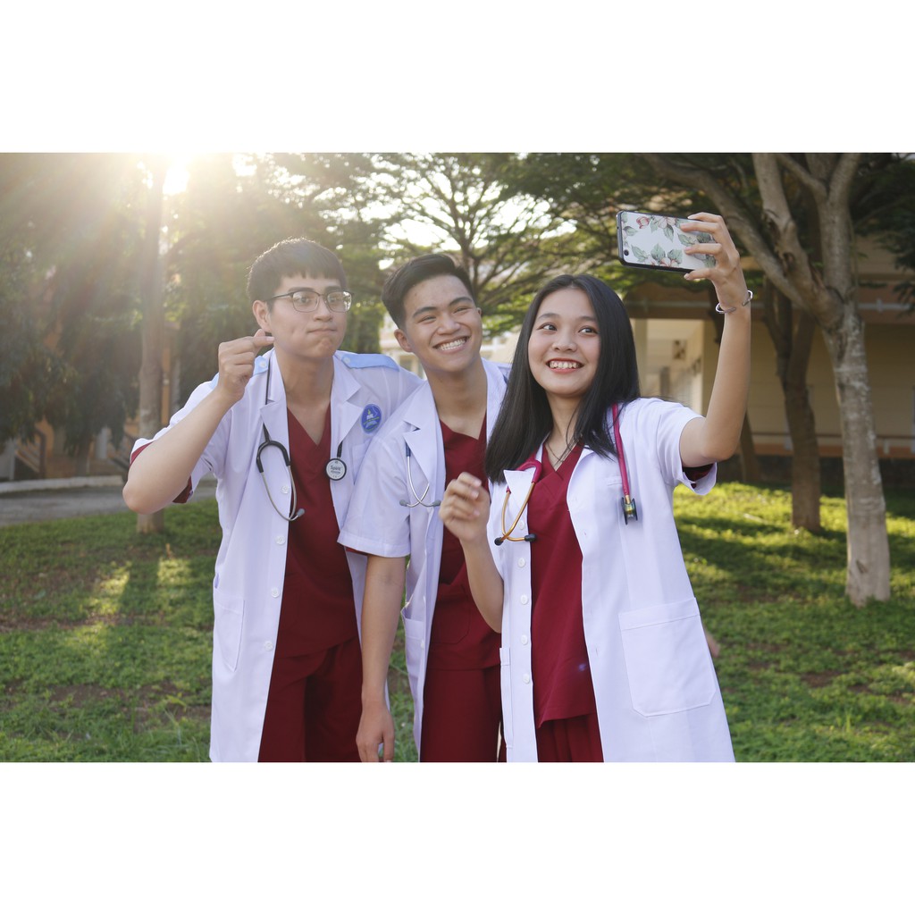 Áo Blouse  Bác Sĩ Uy Tín - Thương hiệu TN Medical