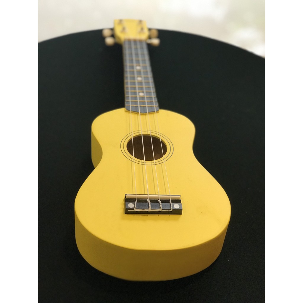 Đàn Ukulele, Guitar 4 dây