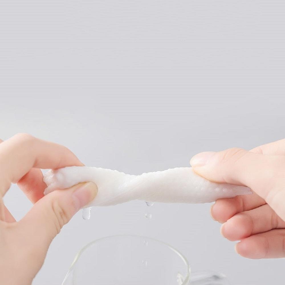 Khăn mặt đa năng vải không dệt dùng 1 lần dạng Cuộn 40 khăn thuận tiện đi du lịch mã 70057