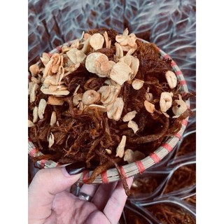 Heo khô cháy tỏi gói 500g.