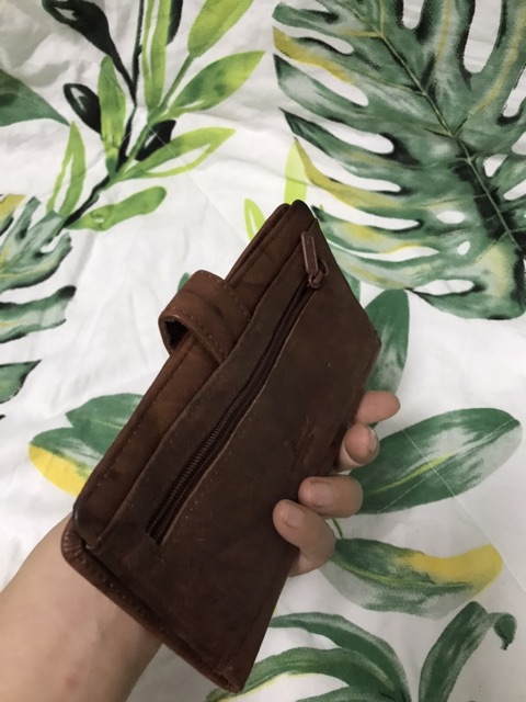 Ví si hiệu chất da bò