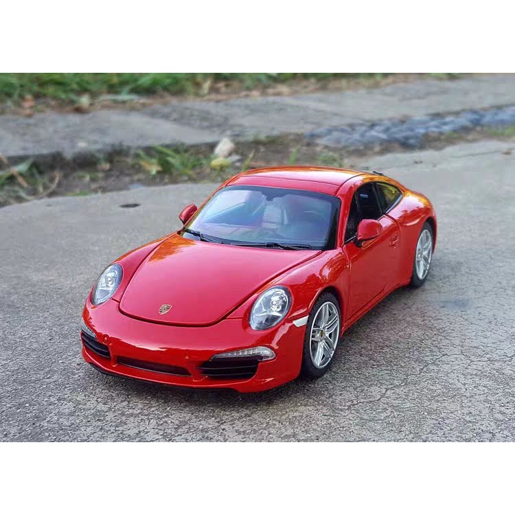 Xe mô hình Porsche 911 Carrera S 1:24