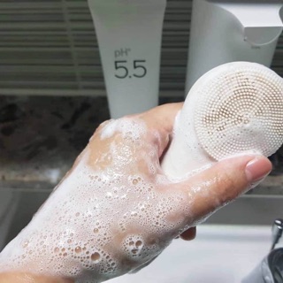 Sữa rửa mặt SNOW WHITE từ LANCI