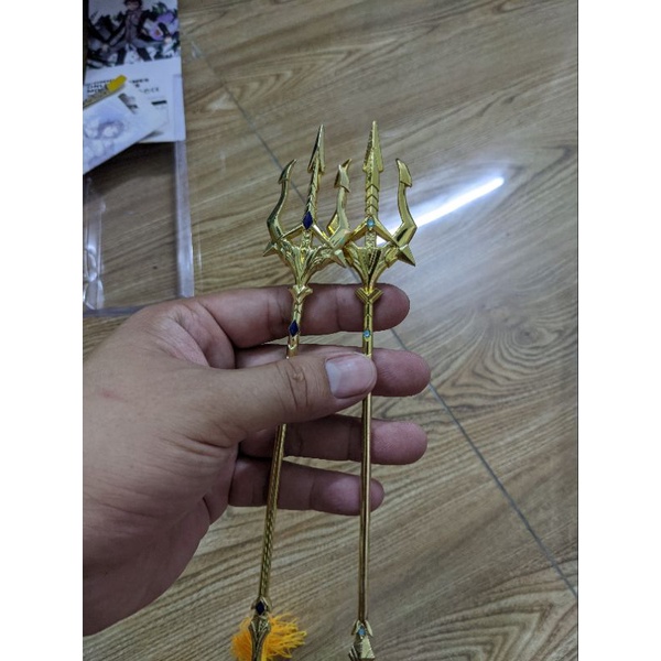 Mô hình móc khóa Hải Thần Tam Xoa Kích Đường Tam Đấu La Đại Lục 22cm