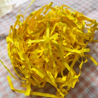 Giấy rơm đủ màu bỏ hộp quà