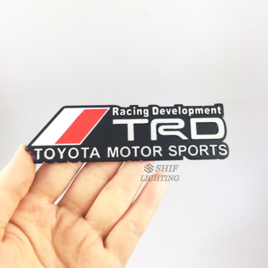 Logo kim loại trang trí xe Toyota