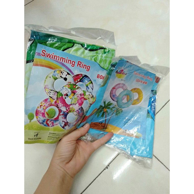 Phao tròn tập bơi