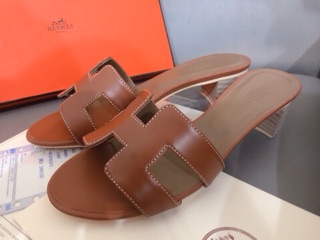 Guốc Hermes