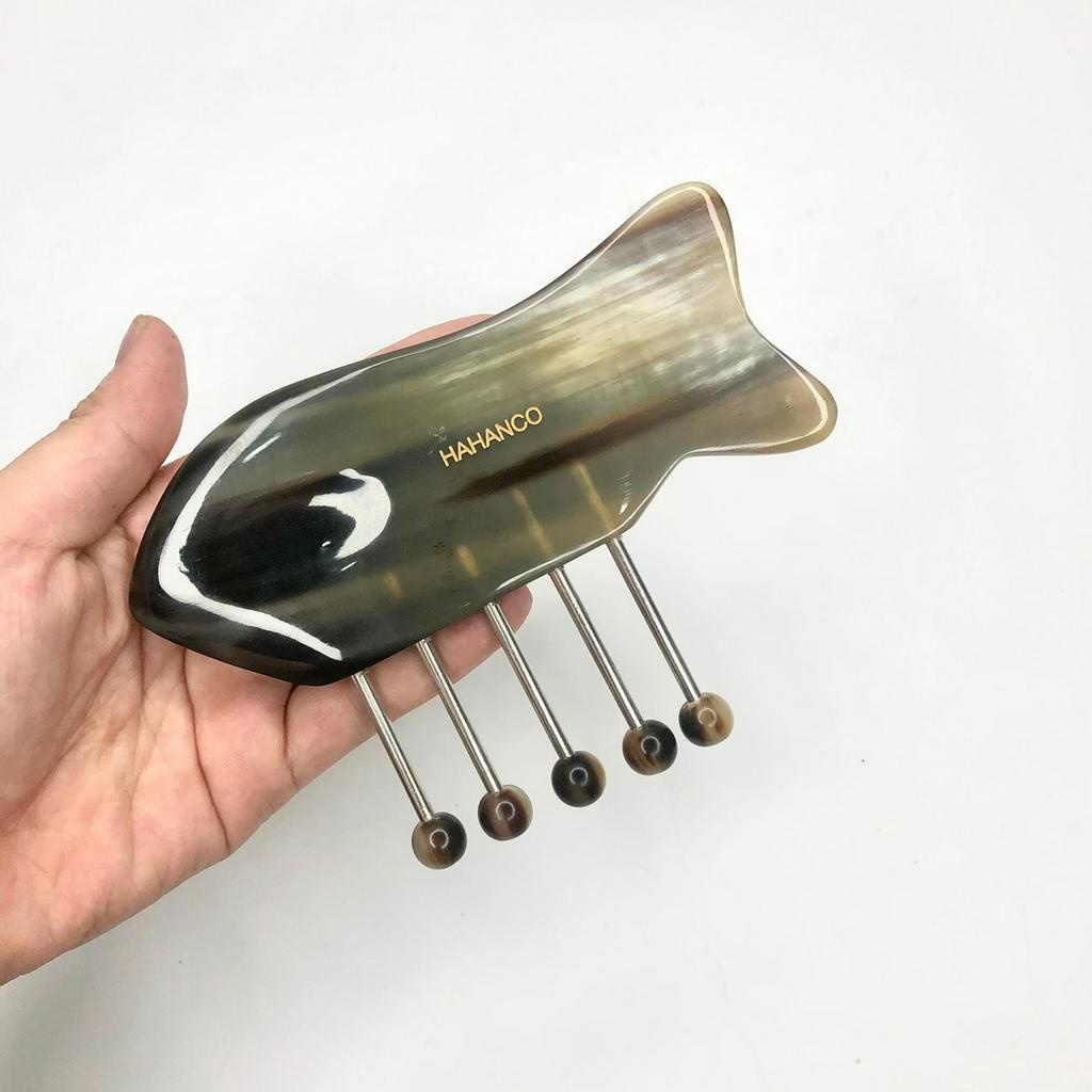 Lược Mát Xa Cá 5 Chân Bi Sừng HAHANCO Chải Thông Kinh Lạc