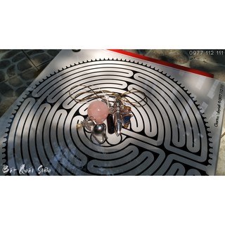 Đồ hình cảm xạ phong thủy Chartres Labyrinth