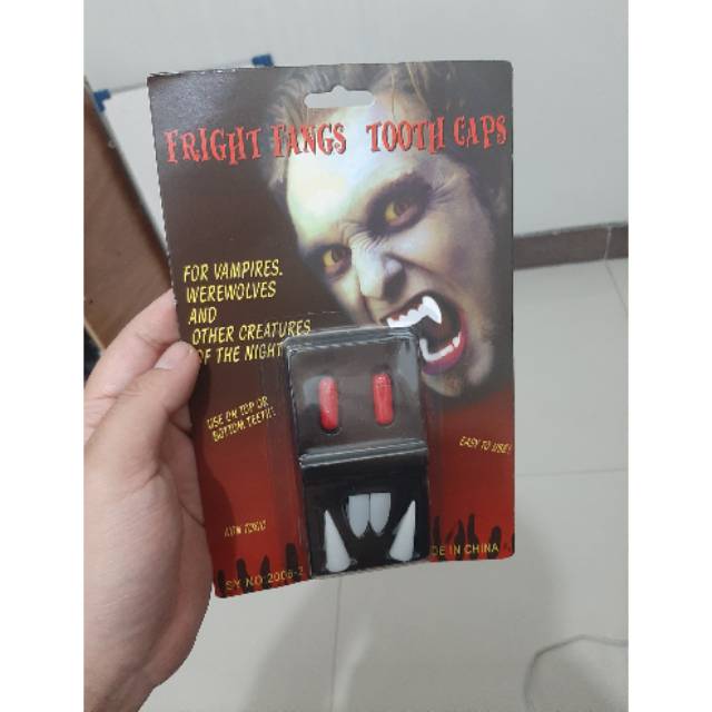 Răng Giả Hóa Trang Halloween