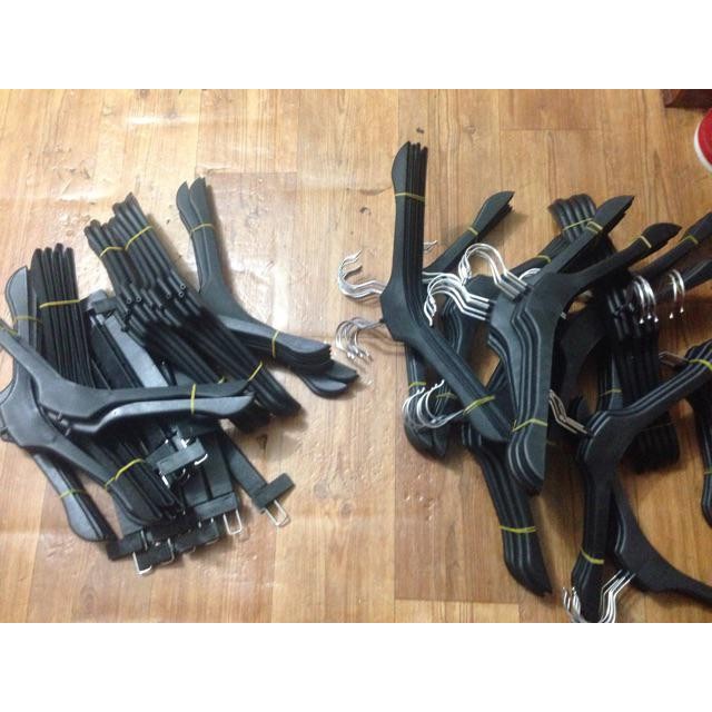 MÓC TRAO QUẦN ÁO VAI NỮ DẸT 40CM,DÙNG CHO SHOP THỜI GIAN, DÙNG CHO GIA ĐÌNH