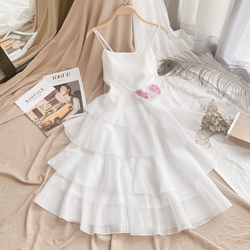 ĐẦM TẦNG ĐÍNH HOA TRẮNG