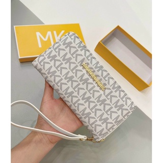 VÍ DÀI MK KÈM ẢNH THẬT