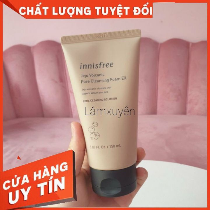 Sữa Rửa Mặt Tro Núi Lửa–Innisfree Jeju Volcanic Pore Cleansing Foam 150mllàm sạch bụi bẩn,bã nhờn,giúp da sáng
