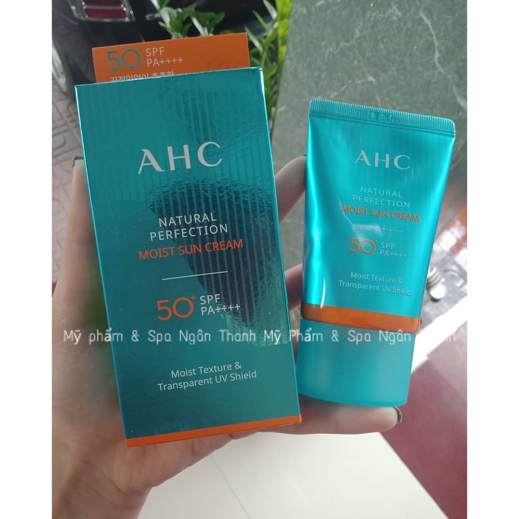 Kem Chống Nắng AHC Natural Perfection Moist Sun Cream 50ml SPF50+PA++ nội địa Hàn Quốc