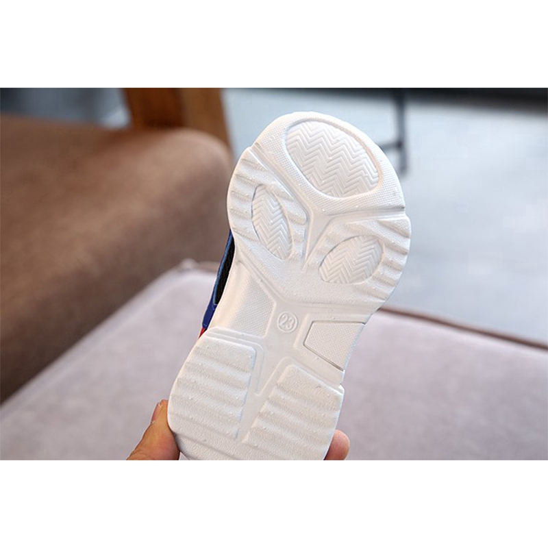 Giày Thể Thao Đế Mềm Chống Trượt Cho Bé 3-6 Tuổi