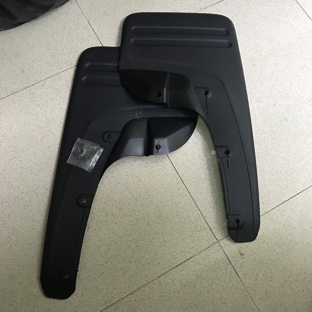 Bộ 2 Chắn Bùn Fortuner 2008-2015 2 Bánh Trước Cao Cấp