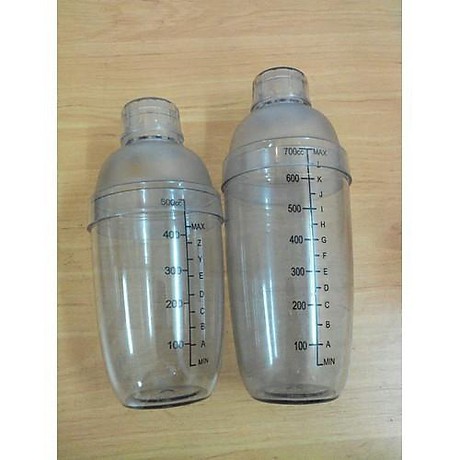 Bình shake chia vạch đen 700ml - Bình shaker nhựa bền, chịu nhiệt cao