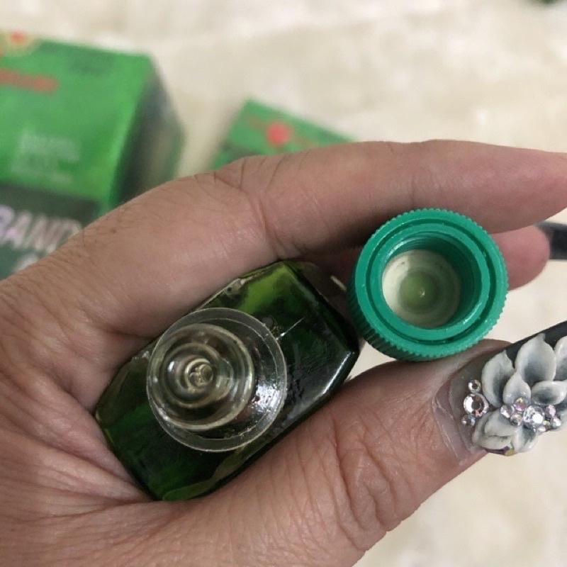 Dầu gió nước xanh 2 nắp Singapore