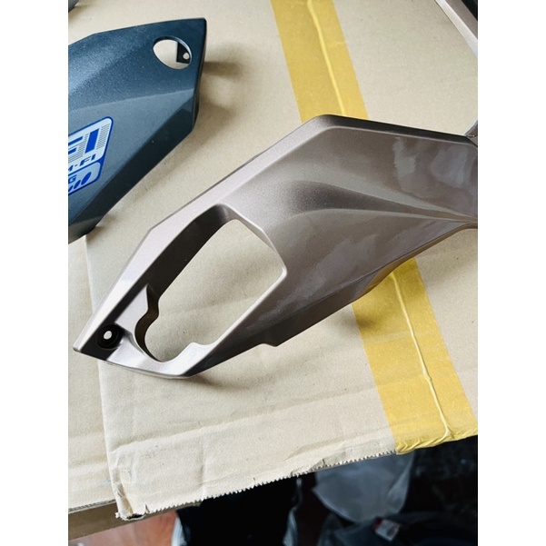 Ốp Trang Trí Tay Lái V Ốp Tay Lái Honda Air Blade 2016-2019 Chính Hãng
