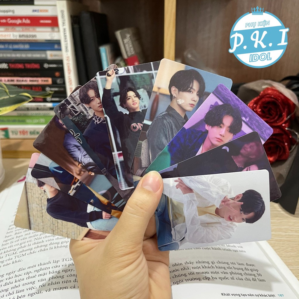 Bộ Card Cứng In Hình Ca Sĩ Jungkook BTS Bo Góc Sang Trọng – Quà Tặng KPOP