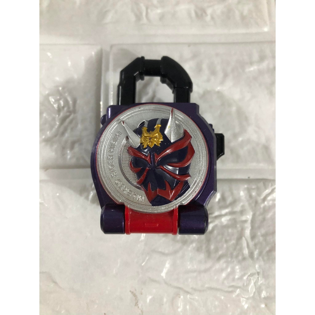 Đồ chơi Kamen Rider Gaim Candy Gashapon Lockseed