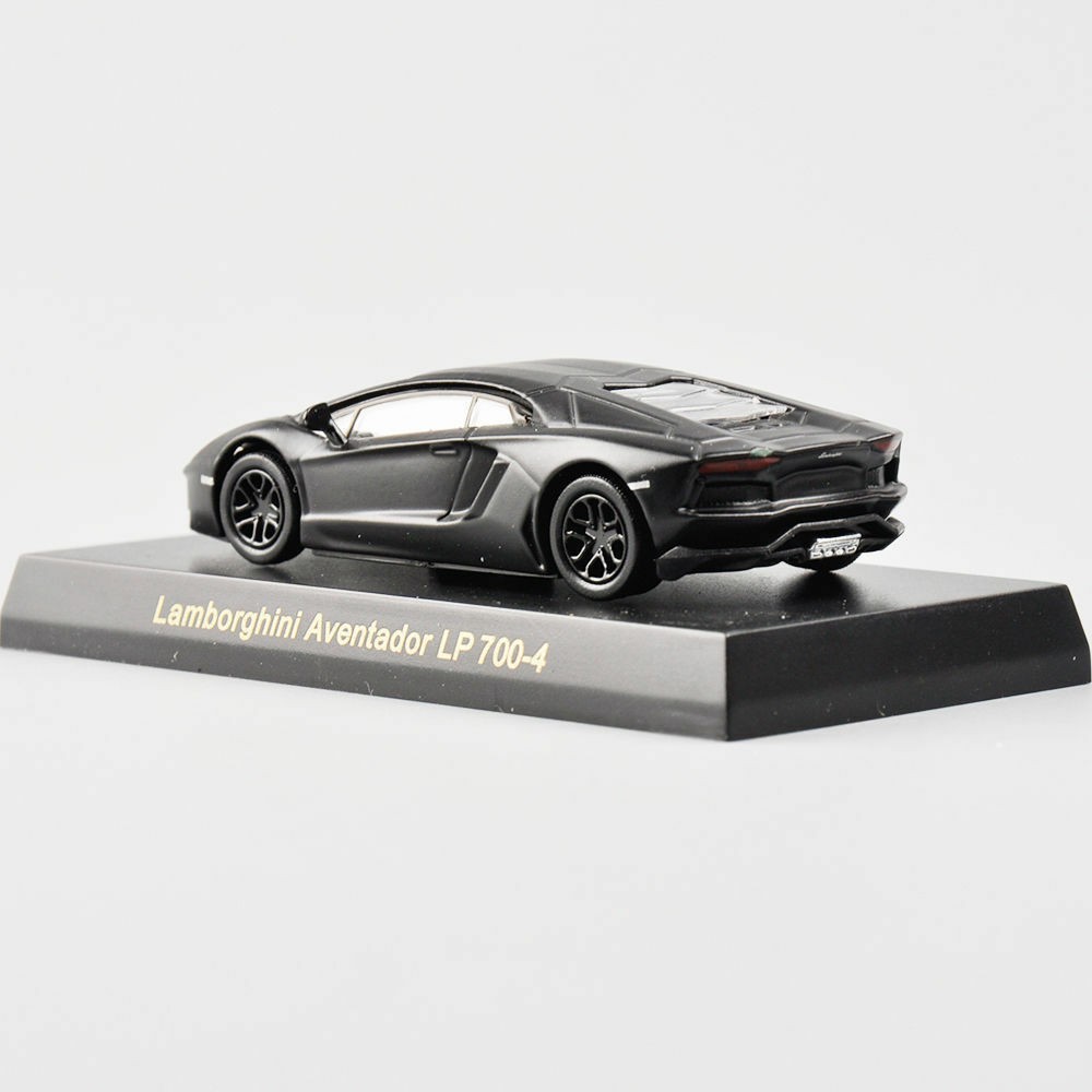 Mô Hình Xe Lamborghini Aventador LP700-4 Tỉ Lệ 1 / 64