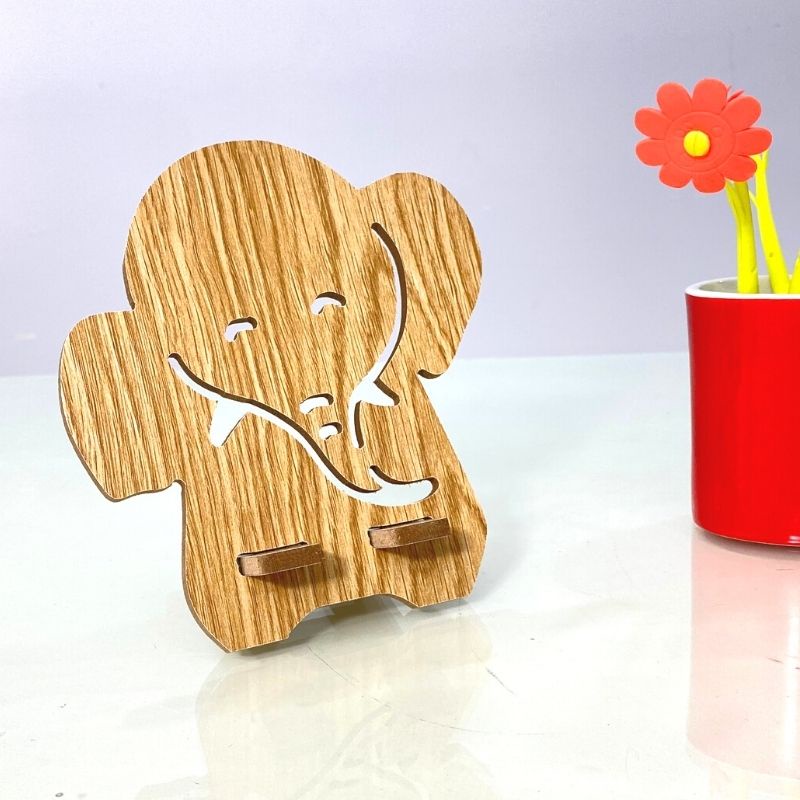 Kệ điện thoại giá đỡ máy tính bảng thông minh hình con voi dễ thương bằng gỗ kích thước 16.5cm x 15.3cm
