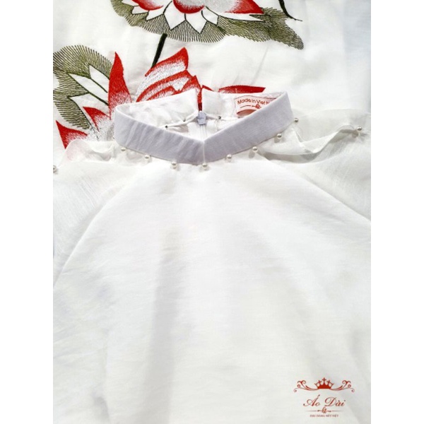 Áo dài truyền thống tơ mộc thêu sen đính hạt cao cấp màu trắng nhẹ nhàng tay cách điệu áo dài thiết kế sang trọng VINNA
