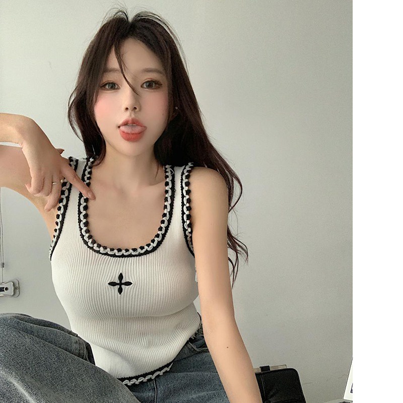 Áo Nữ Không Tay Cổ Chữ U Thời Trang Quyến Rũ