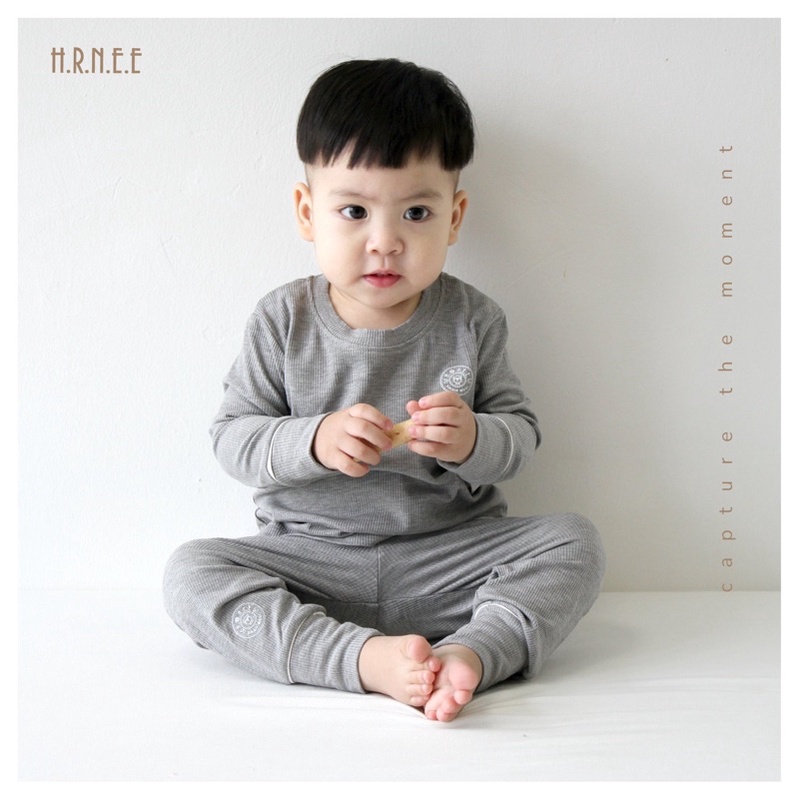Hrnee. Bộ dài tay nỉ lông Hrnee sale cho bé