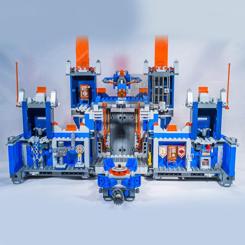 (có sẵn) bộ đồ chơi lắp ráp - QEEN 97006 Bộ Lắp Ráp Nexo Knights Lâu Đài Di Động