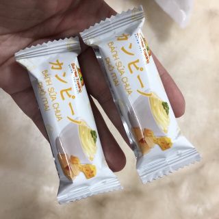 Bánh xốp sữa chua phô mai