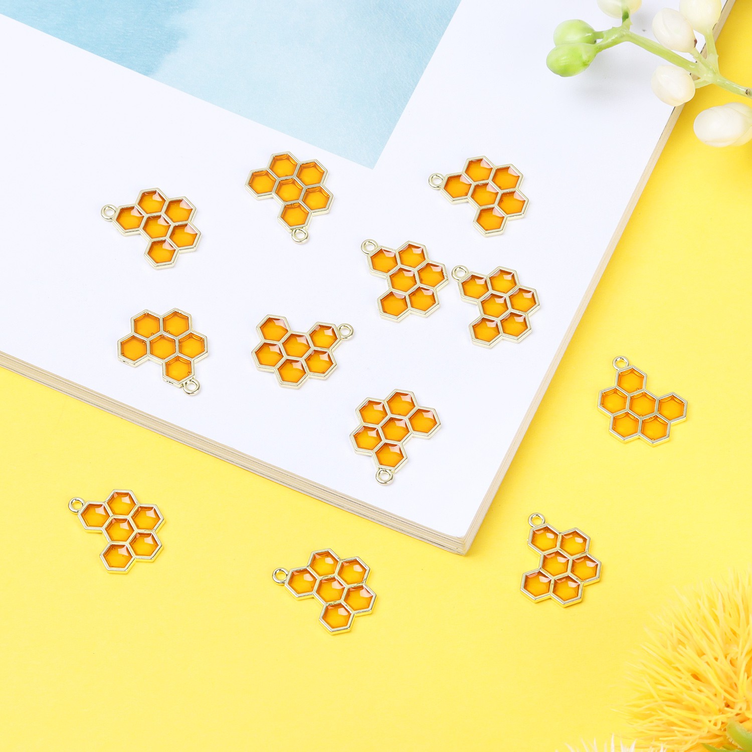 MIHAN1 40 Pcs|Charms Earring Honeybee Pendants Necklace Bee Bracelet Holes Jewelry Making