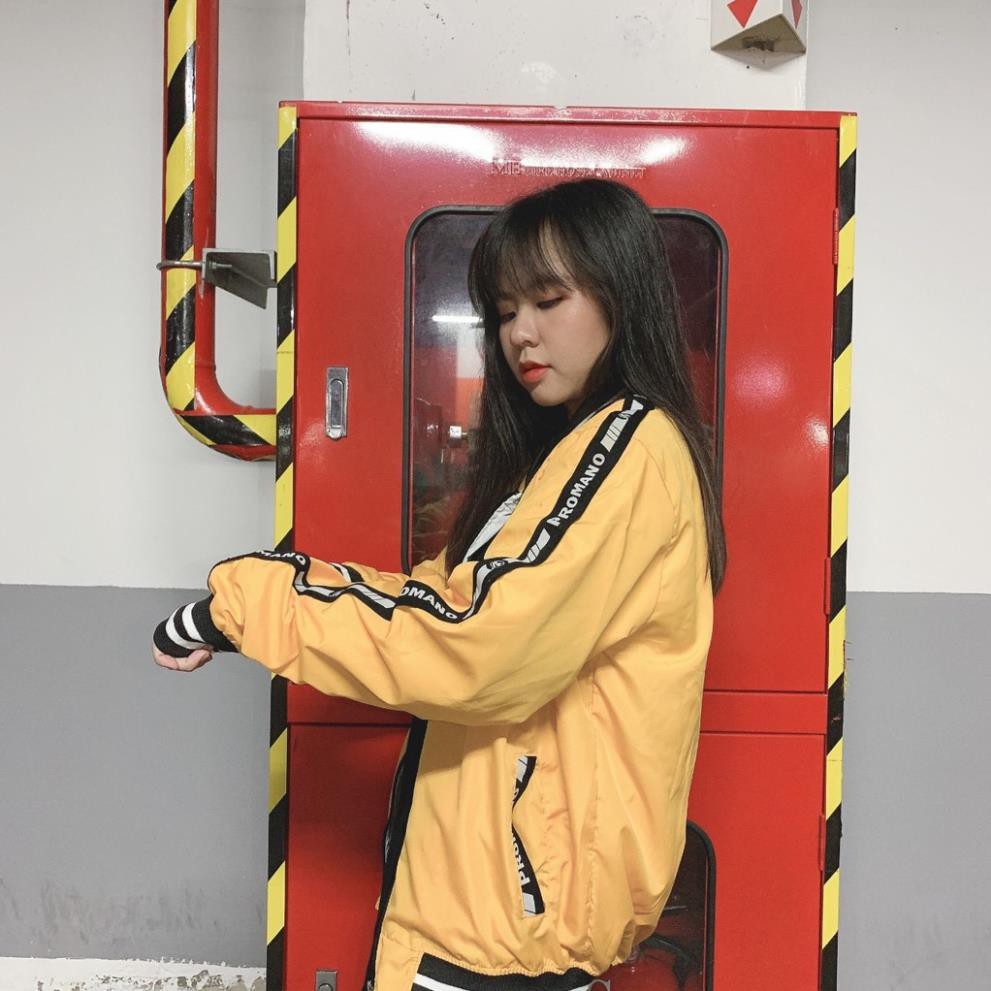 Áo Khoác Dù Nữ Bomber Màu Vàng Bo Viền Cách Điệu Chống Nắng Tốt | BigBuy360 - bigbuy360.vn