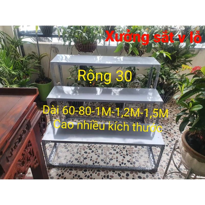 Kệ sắt v lỗ 3 bậc thang trụ sắt V3x3cm và V4x4cm đa năng