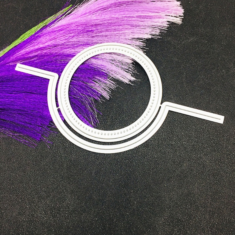 Khuôn Cắt Giấy Làm Từ Kim Loại Hình Trái Tim Trang Trí Scrapbook