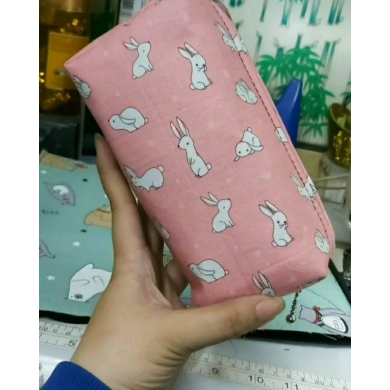 hộp bút vải thỏ