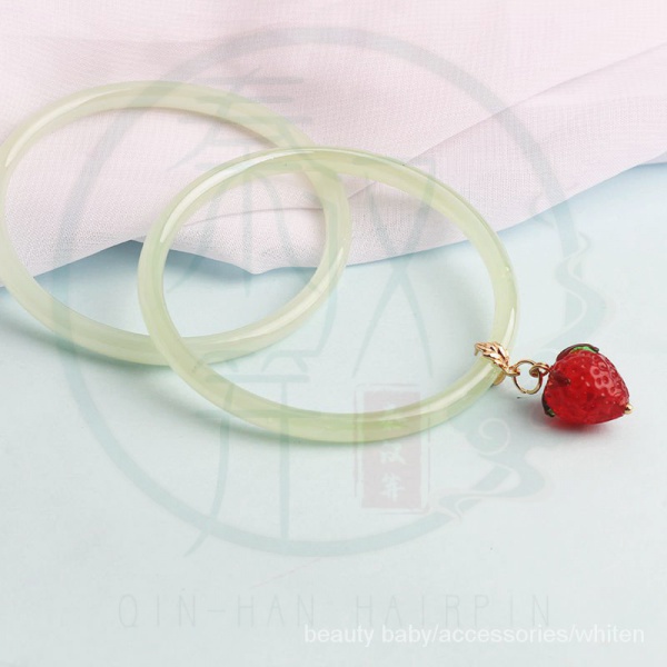 Vòng đeo tay thiết kế có chuông kiểu dáng màu sắc đẹp mắt thời trang dành cho nữ