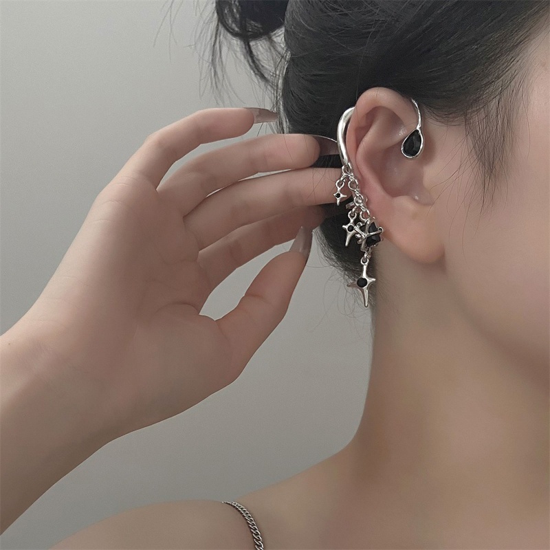 Khuyên Kẹp Vành Tai Màu Đen Thời Trang Cho Nữ
