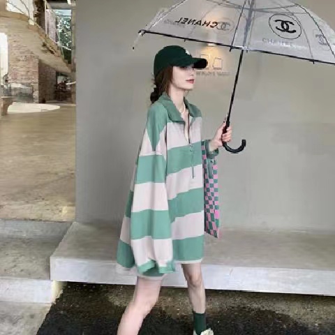 Áo thun nữ COZOKC tay dài kẻ sọc ngang dáng rộng thời trang Hàn Quốc năng động