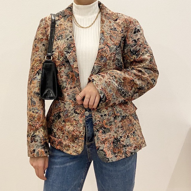SECONDHAND Áo blazer thời trang nữ COCOCHIP M50 phong cách hiện đại nhiều màu nhiều size (Chỉ bán trên Livestream) | BigBuy360 - bigbuy360.vn