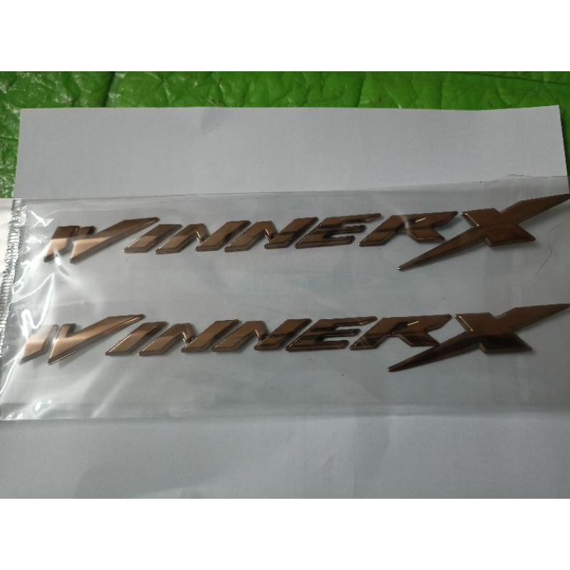 Bộ 2 tem chữ nổi Winner X hàng theo xe nhập Thái